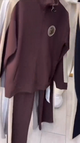 Marrone